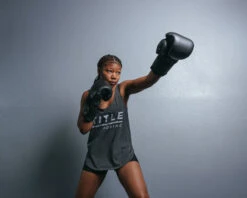 TITLE Black Blitz Sparring Gloves 17 TITLE Black Blitz Sparring Gloves -Power Punch BKBBGBK 1