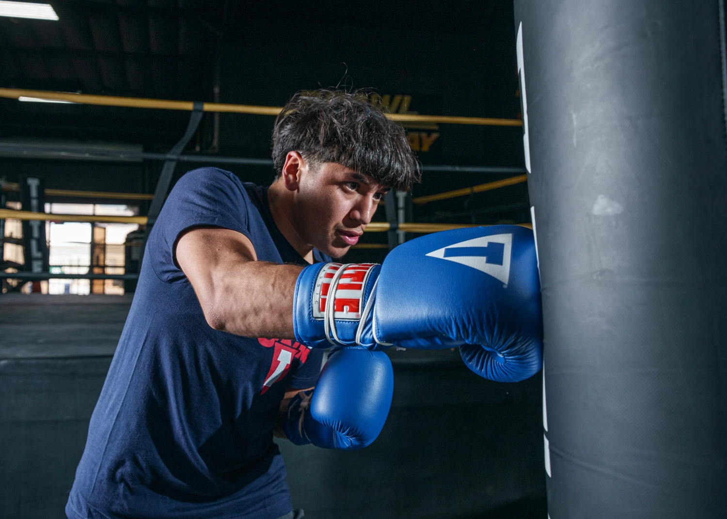 TITLE Classic Leather Lace Training Gloves 2.0 18 TITLE Classic Leather Lace Training Gloves 2.0 - Image 16