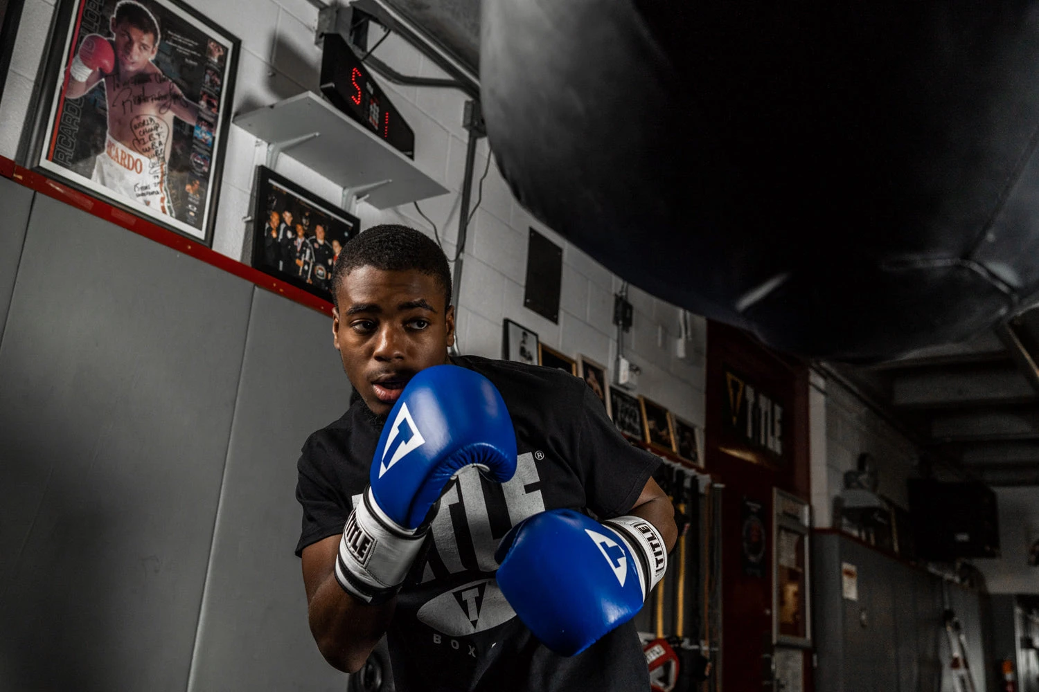 TITLE Boxing Premium Leather Performance Training Gloves 10 TITLE Boxing Premium Leather Performance Training Gloves - Image 9