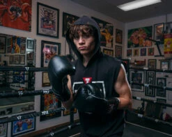 TITLE Boxing Old School Leather Bag Gloves 2.0 27 TITLE Boxing Old School Leather Bag Gloves 2.0 -Power Punch OSLBG2BK 4 4