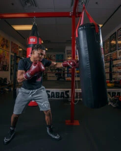 TITLE Boxing Old School Leather Bag Gloves 2.0 29 TITLE Boxing Old School Leather Bag Gloves 2.0 -Power Punch OSLBG2MR 3 1