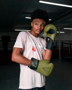 TITLE Boxing United Tee -Power Punch TBTS206WH 1