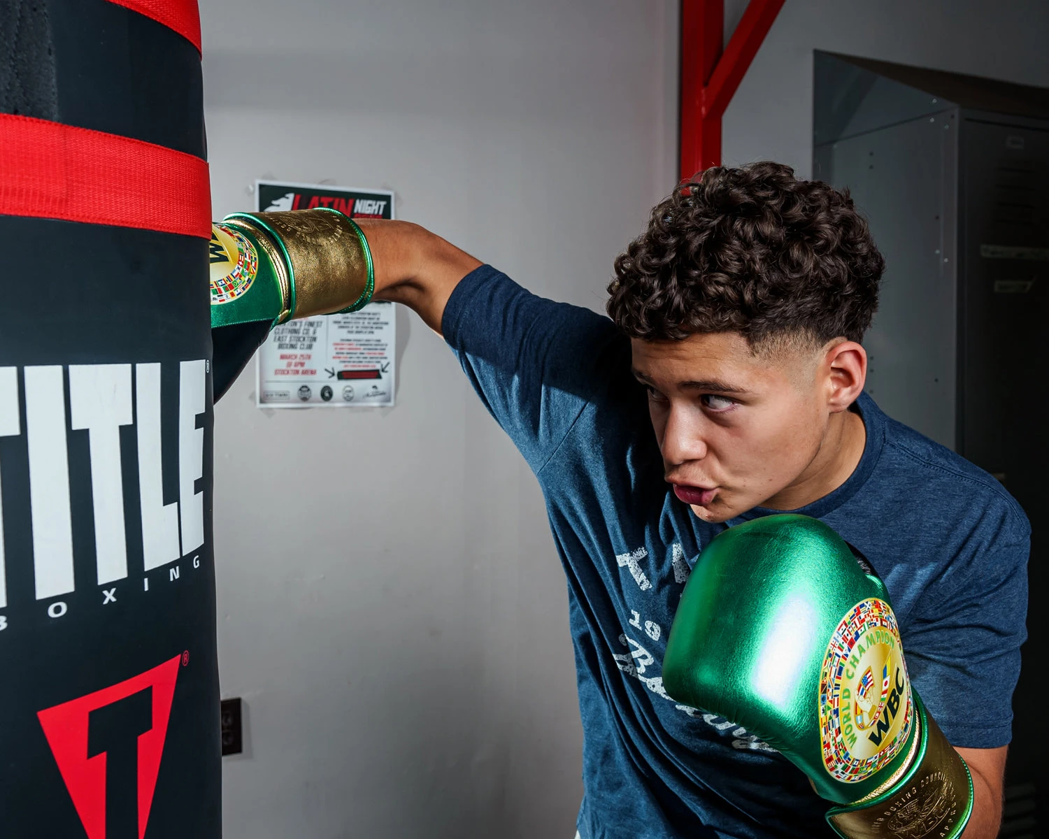 WBC By TITLE Boxing Green Belt Bag Gloves 9 WBC By TITLE Boxing Green Belt Bag Gloves - Image 7