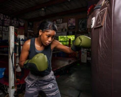 TITLE Boxing Combat Bag Gloves -Power Punch combg gn bk 2 2