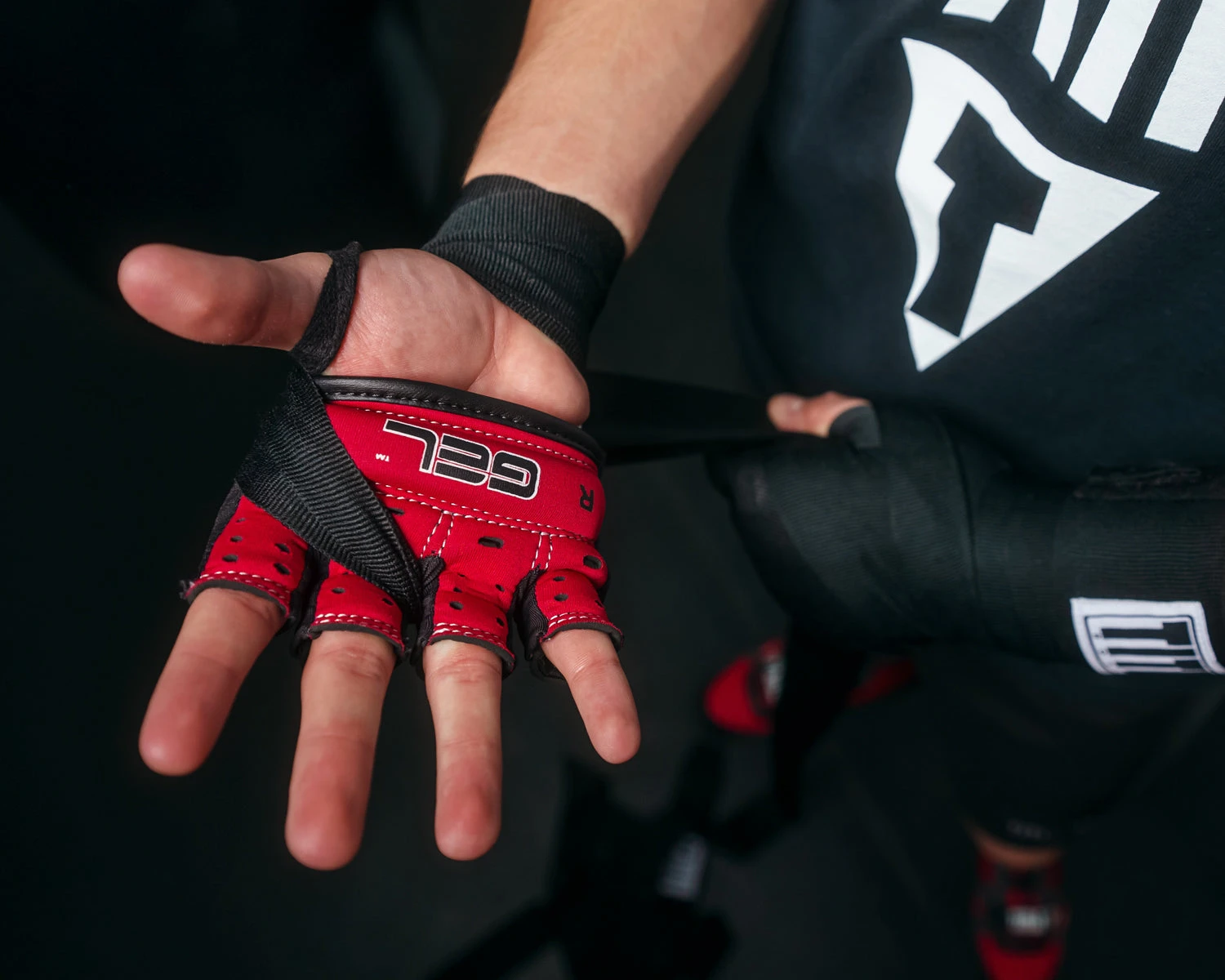 TITLE Boxing Gel Iron Fist Slip-On Knuckle Shields 2.0 8 TITLE Boxing Gel Iron Fist Slip-On Knuckle Shields 2.0 - Image 6