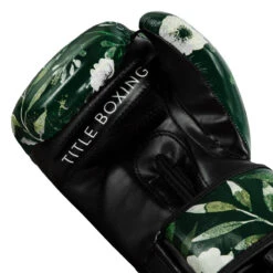 TITLE Boxing Floral Bag Gloves 15 TITLE Boxing Floral Bag Gloves -Power Punch oaflbg gn bk 5 1